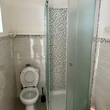 לינה וארוחת בוקר Blue Sky House טאורמינה