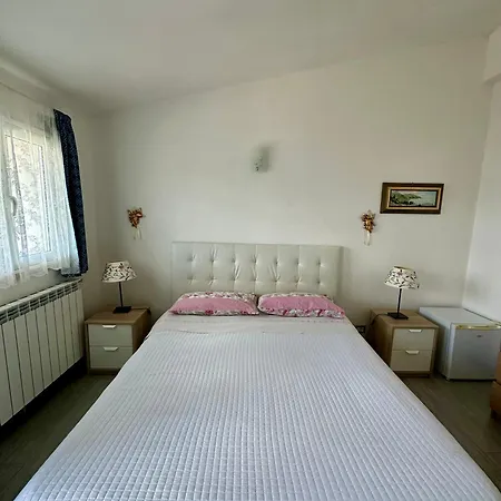 Blue Sky House 3*